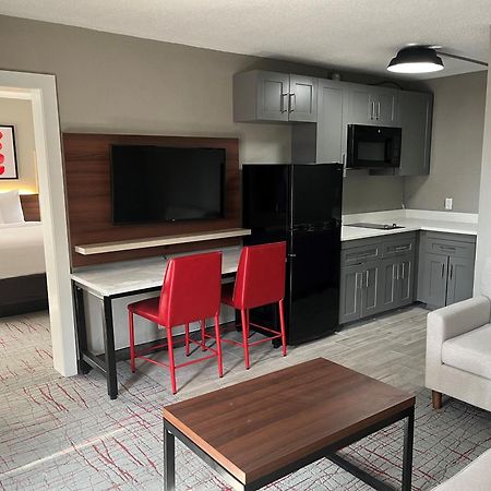 Wyndham Garden Columbia-Ft Jackson Hotel Eksteriør billede