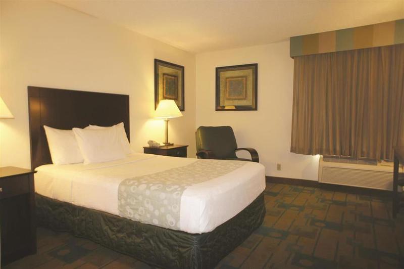 Wyndham Garden Columbia-Ft Jackson Hotel Eksteriør billede
